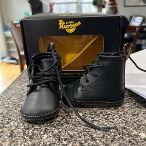 Infant Dr martens